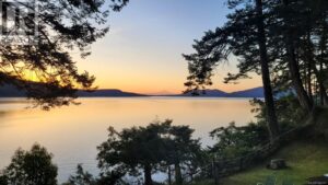 4218 Armadale Rd, Pender Island