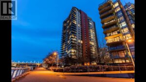 2705 8 SMITHE MEWS, Vancouver