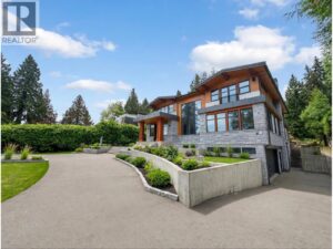 4770 DRUMMOND DRIVE, Vancouver