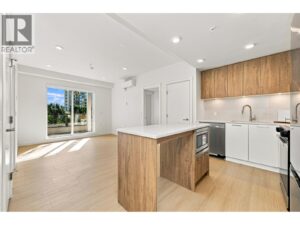 127 82 FIRST STREET, New Westminster
