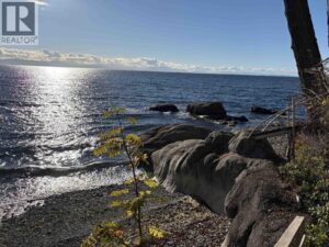 3443 BEACH AVENUE, Roberts Creek