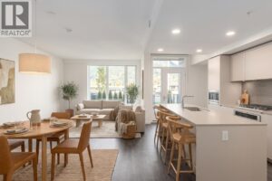 111 1502 SCOTT CRESCENT, Squamish