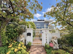 7468 CURTIS STREET, Burnaby