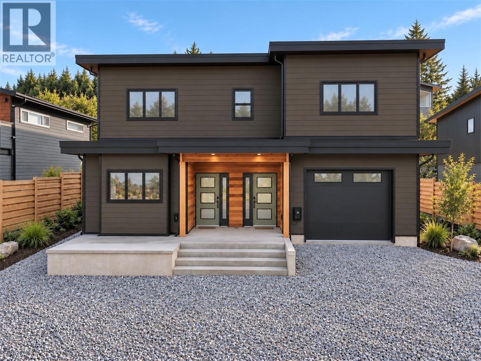 535 Gibson St, Tofino